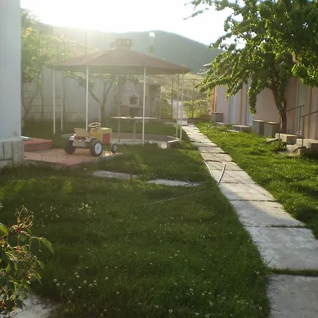 Guest house Къща За Гости Орозови